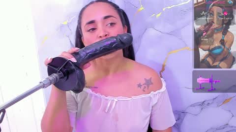 Snapshot of susan_bigass chatting on 8, 4, 2026 Susan online show from 8, 4, 2026