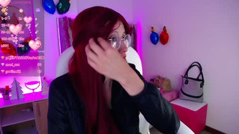 Snapshot of susan_hottye_ chatting on 27, 12, 2024 Susan online show from 27, 12, 2024