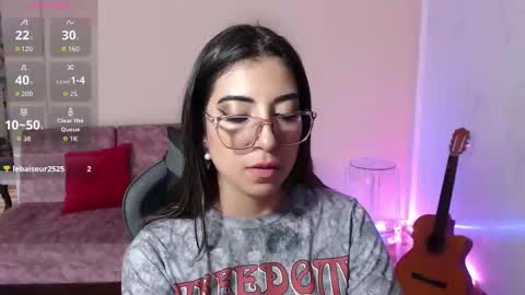 Susana hendrix    online show from 15, 3, 2026