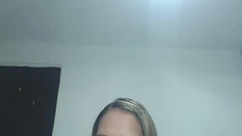 Snapshot of susanleroy chatting on 14, 2, 2025 susanleroy online show from 14, 2, 2025