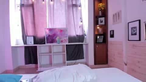 Susan  Everyday From 0530 to 1430 Col Time online show from 22, 2, 2025