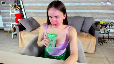 Snapshot of susansmitt chatting on 11, 10, 2025 susansmitt online show from 11, 10, 2025