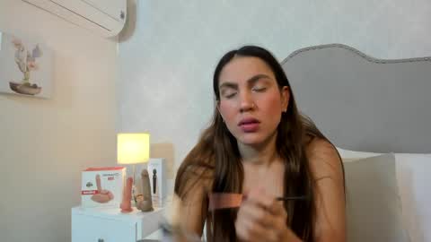 susanthomass online show from 25, 4, 2026