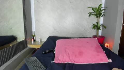 sussanmilf  online show from 15, 2, 2025