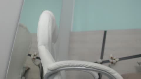 Snapshot of sussy_leon chatting on 25, 2, 2025 sussy leon online show from 25, 2, 2025