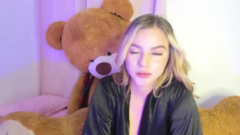 suzan__cooper2 online show from 16, 2, 2025