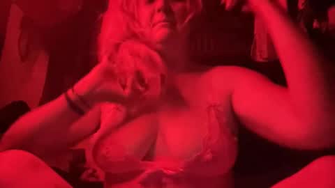 Suzie Q online show from 5, 5, 2026
