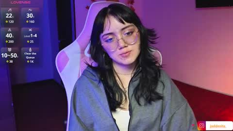 Snapshot of suzumi_ chatting on 20, 12, 2024 Jadde online show from 20, 12, 2024