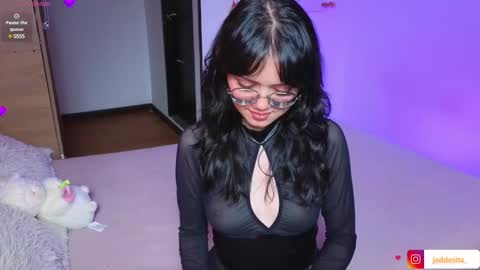 Snapshot of suzumi_ chatting on 30, 1, 2025 Jadde online show from 30, 1, 2025