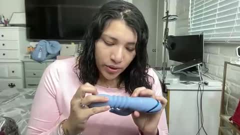 Suzy online show from 14, 12, 2025