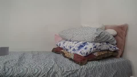 Snapshot of suzyitsstunning23 chatting on 26, 2, 2025 suzy online show from 26, 2, 2025