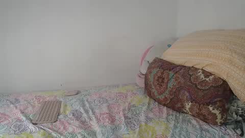 Snapshot of suzyitsstunning23 chatting on 26, 9, 2025 suzy online show from 26, 9, 2025