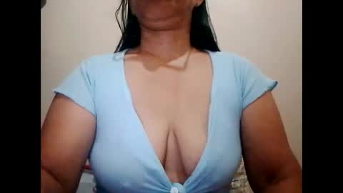 suzzie_hot online show from 24, 2, 2025