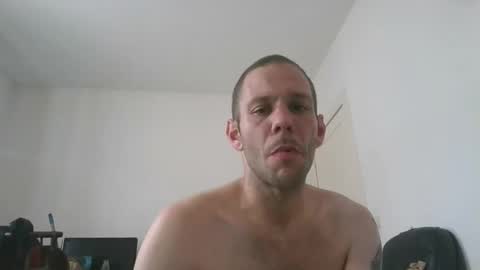 Snapshot of svandewalle111 chatting on 14, 4, 2026 svandewalle111 online show from 14, 4, 2026