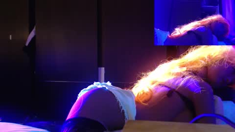 Johnny Cum Lover online show from 7, 11, 2025