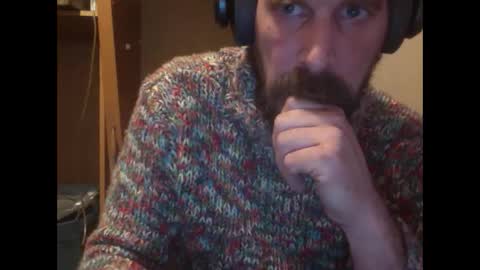 Snapshot of sweaterboy666 chatting on 14, 2, 2025 sweaterboy666 online show from 14, 2, 2025