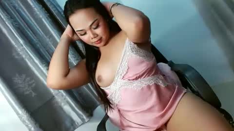 Snapshot of sweet18_jasmine chatting on 11, 2, 2025 sweet18_jasmine online show from 11, 2, 2025