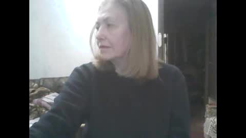 sweet4blonde67 online show from 21, 4, 2026