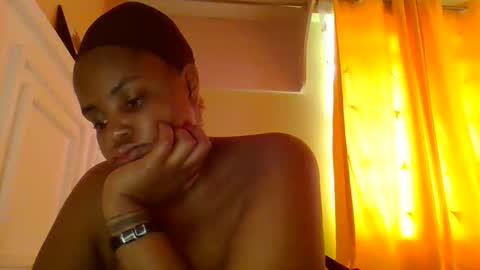 sweet52537 online show from 19, 9, 2025