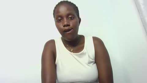 sweet69berry online show from 23, 2, 2026