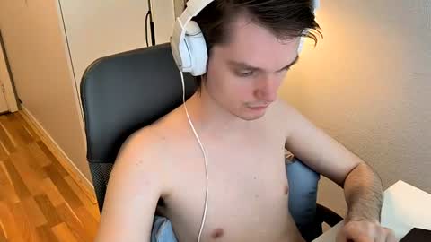 Sweet boy online show from 8, 7, 2026