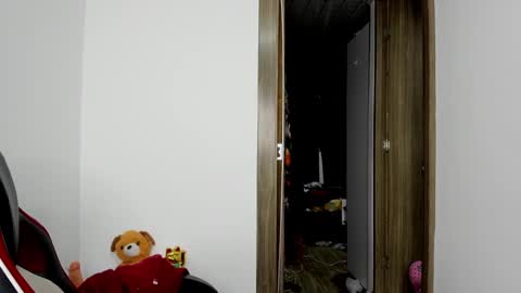 sweet__suck69bitch online show from 26, 1, 2025