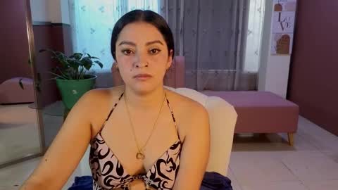sweet_ahinara online show from 3, 12, 2025
