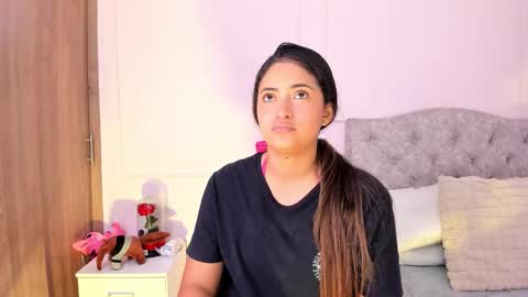 Snapshot of sweet_asheley chatting on 5, 12, 2025 Asheley online show from 5, 12, 2025