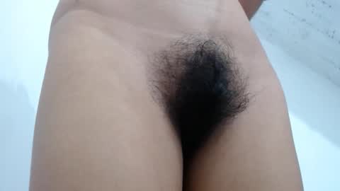 Snapshot of sweet_barbiiee chatting on 8, 10, 2025 Barbara online show from 8, 10, 2025