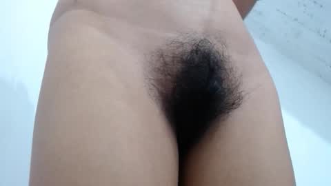 Snapshot of sweet_barbiiee chatting on 5, 11, 2025 Barbara online show from 5, 11, 2025