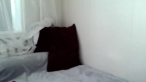 Sweet boy06 online show from 18, 1, 2026