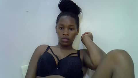 sweet_brown9 online show from 15, 10, 2025