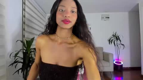 Snapshot of sweet_brunette88 chatting on 11, 12, 2024 sweet_brunette88 online show from 11, 12, 2024