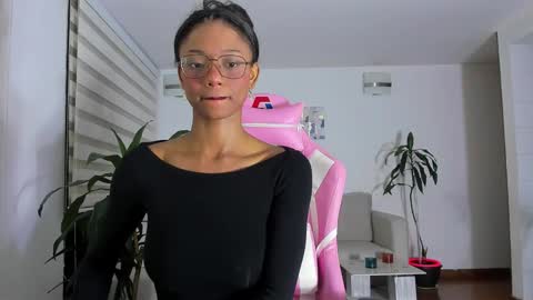 Snapshot of sweet_brunette88 chatting on 9, 3, 2025 sweet_brunette88 online show from 9, 3, 2025
