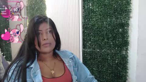 Snapshot of sweet_canelaa73 chatting on 30, 11, 2025 canelaa online show from 30, 11, 2025