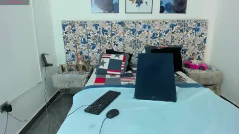 Snapshot of sweet_corea_hot chatting on 18, 4, 2026 Core online show from 18, 4, 2026