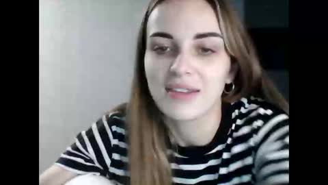 sweet_cute98 online show from 1, 12, 2025