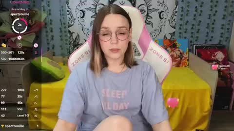 Snapshot of sweet_frosty chatting on 5, 3, 2025 Alice online show from 5, 3, 2025