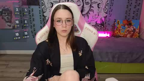 Snapshot of sweet_frosty chatting on 26, 9, 2025 Alice online show from 26, 9, 2025
