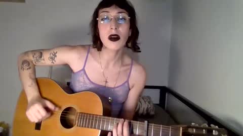 sweet_harvey online show from 22, 12, 2025