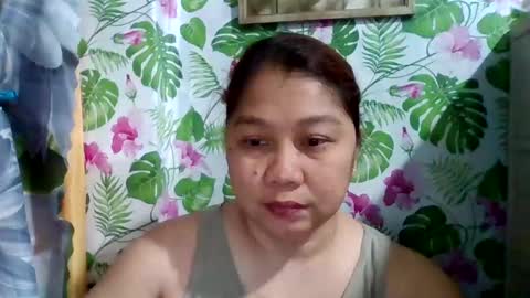 Snapshot of sweet_kayley chatting on 7, 1, 2025 sweet_kayley online show from 7, 1, 2025