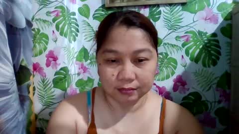 Snapshot of sweet_kayley chatting on 8, 1, 2025 sweet_kayley online show from 8, 1, 2025