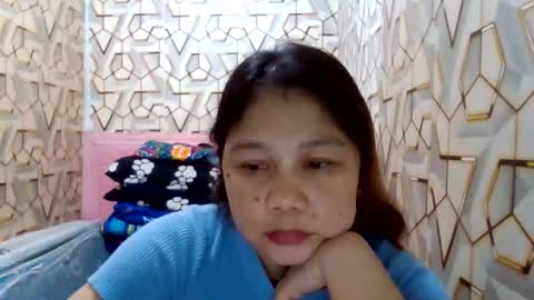 Snapshot of sweet_kayley chatting on 4, 10, 2025 sweet_kayley online show from 4, 10, 2025