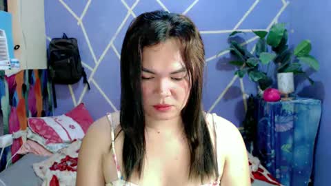 Snapshot of sweet_kendallxxxx chatting on 17, 12, 2024 Nicahhh online show from 17, 12, 2024