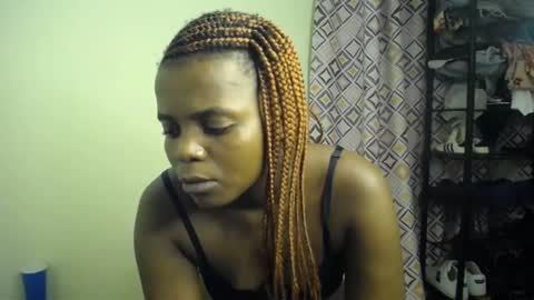 Snapshot of sweet_kush chatting on 19, 6, 2026 Kush online show from 19, 6, 2026