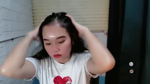 LAIKA online show from 4, 1, 2025