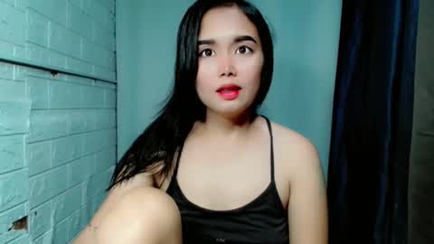 Snapshot of sweet_laika chatting on 18, 5, 2026 LAIKA online show from 18, 5, 2026