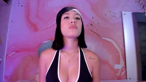 Snapshot of sweet_lemariee_ chatting on 7, 11, 2025 Lemarie online show from 7, 11, 2025
