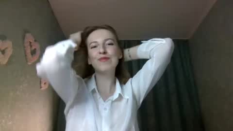 sweet_lilbunny online show from 12, 11, 2025
