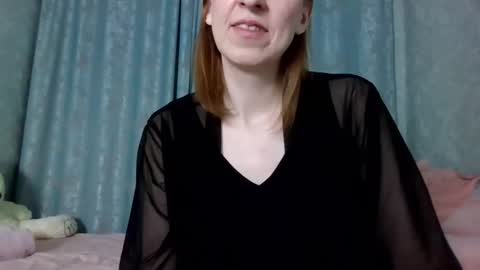 sweet_lilbunny online show from 18, 3, 2026